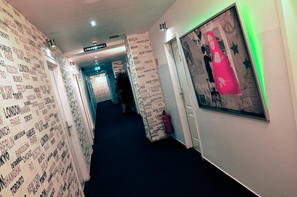 G1 Hostel Hh-City Hamburg Eksteriør bilde